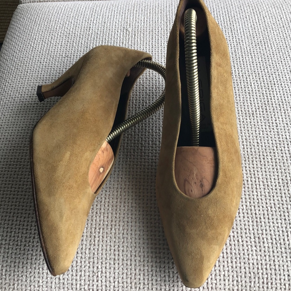 Vintage Via Spiga New made in Italy suede sz 6.5